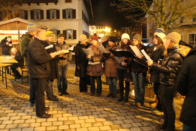 Mundart Chor draussen