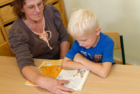 Leseförderung Barbara-Strell