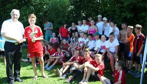 Foto vom Fußballturnier der Ministranten