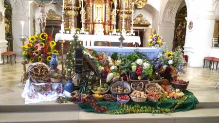 Erntedankaltar Beuerberg 2014