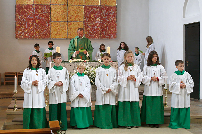 Einführung neuer Ministranten 2015