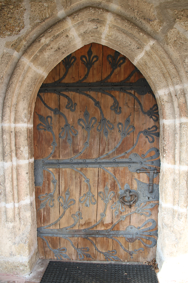 Bild_Eingangstuer_St.Nikolaus