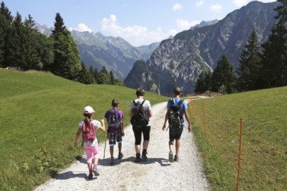 Wanderer im Großen Walsertal, Vorarlberg, Oberösterreich