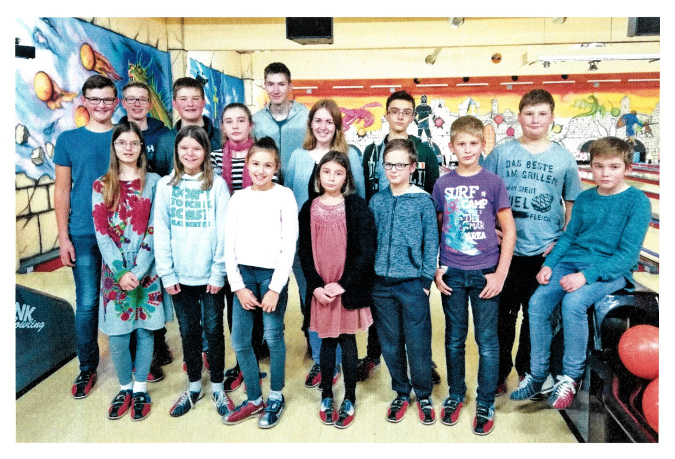 2018-12-07_Pressebericht_Bowlingnachmittag_Ministranten_Niederding_Oberdinger_Kurier_03