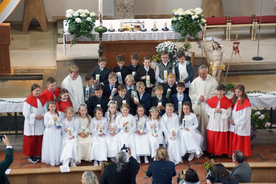 St_Georg_Erstkommunion_2019 (30)