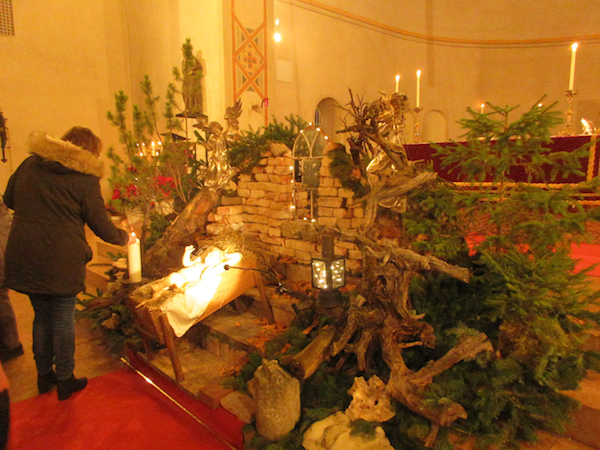 Christmette-2019-das-Licht-von-Bethlehem