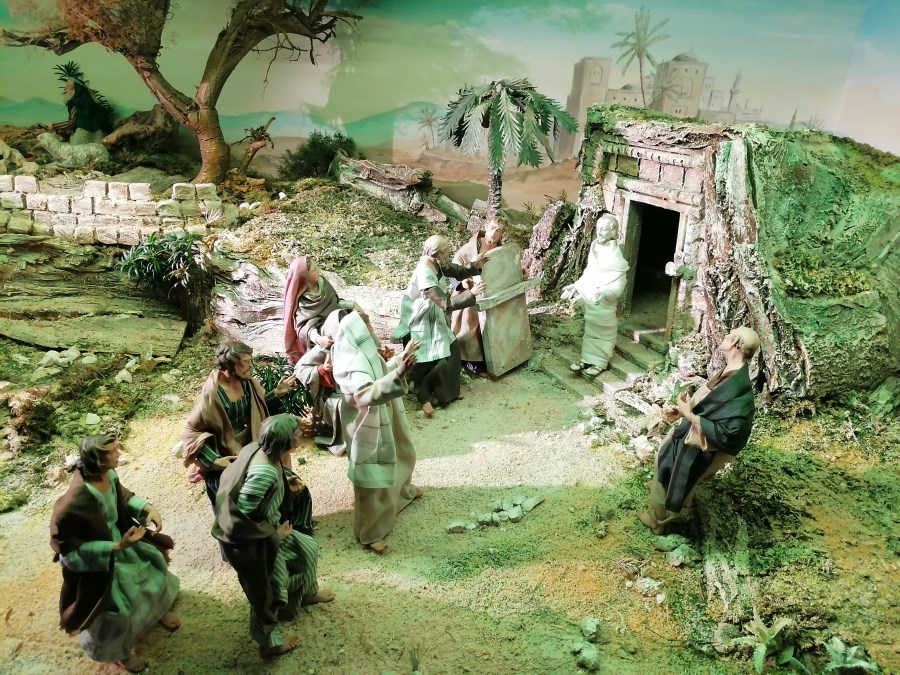 Jahreskrippe - Auferweckung des Lazarus