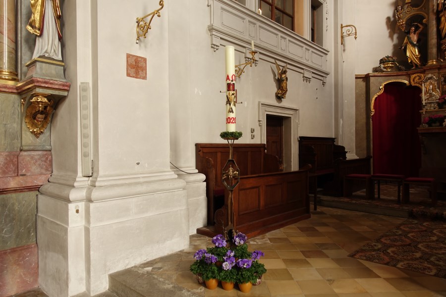 20200420 Osterkerze 01