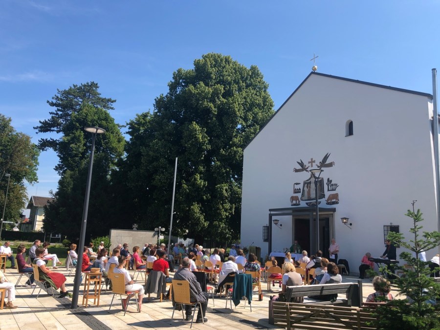 Gottesdienst im Freien