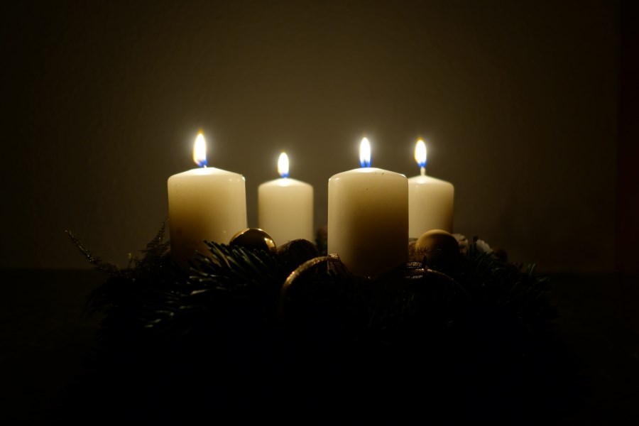 4. Advent