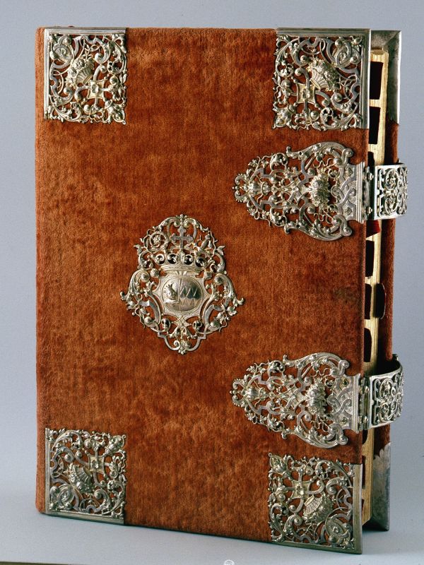 Missale, 1923, mit Samteinband und Silberbeschlägen, um 1700