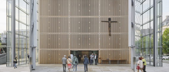 OFFENE TORE<br/>Sonntagabend<br/>Herz Jesu Kirche<br/>Herbst