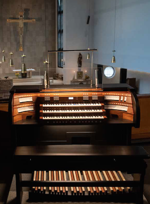 Orgelspieltisch-480