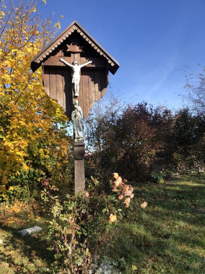 Feldkreuz nähe Sportplatz