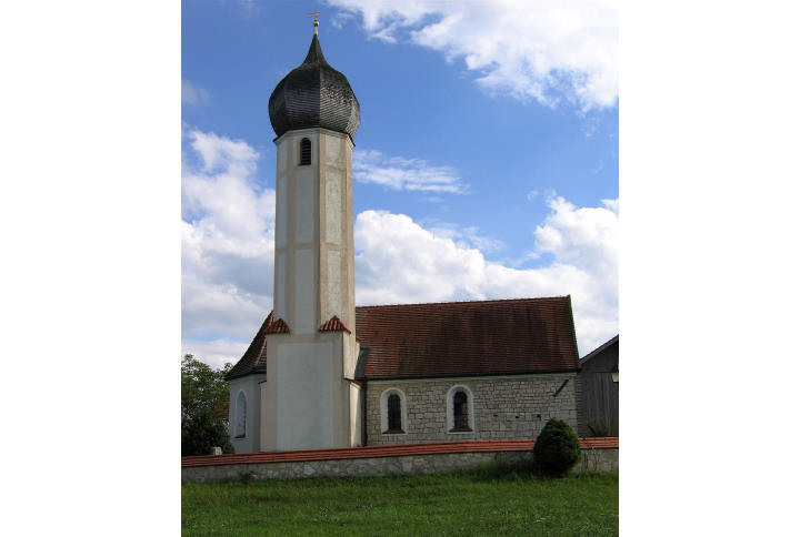 St. Laurentius Holzen