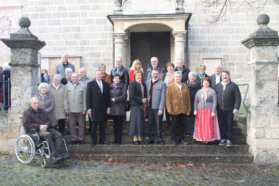 Ehejubiläum2022GruppenfotoKay