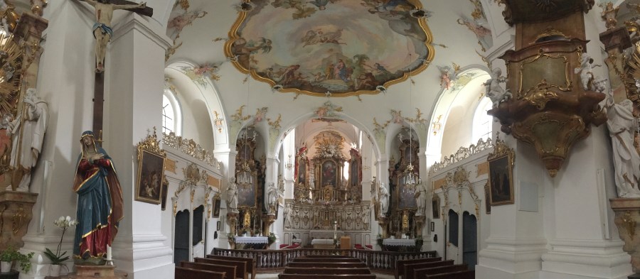 Innenansicht Kirche Altomünster; Blick zum Hochaltar