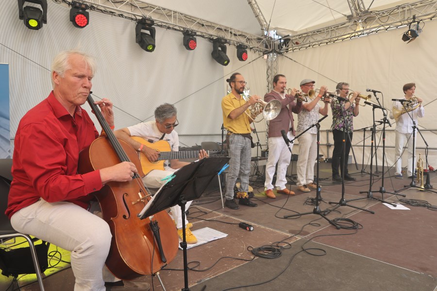 Musikalische Darbiertung auf dem Bennofest