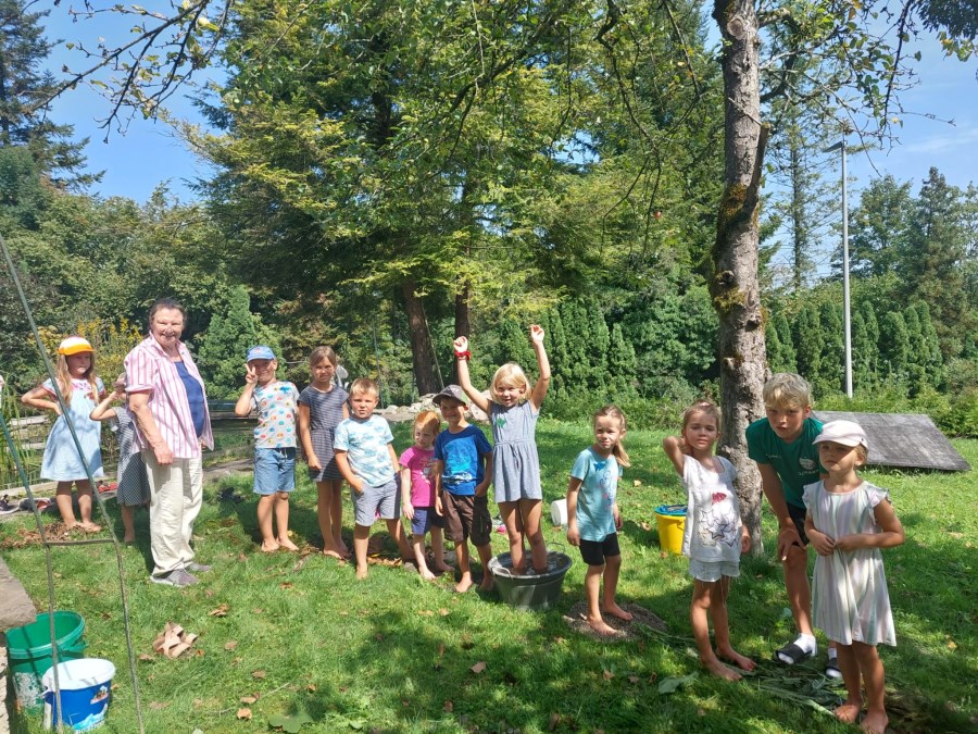 Ferienprogramm_2023_Foto_Barfußweg