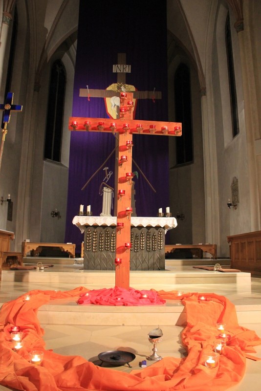 Taize in der Pfarrkirche St. Martin Geisenhausen im März 2023