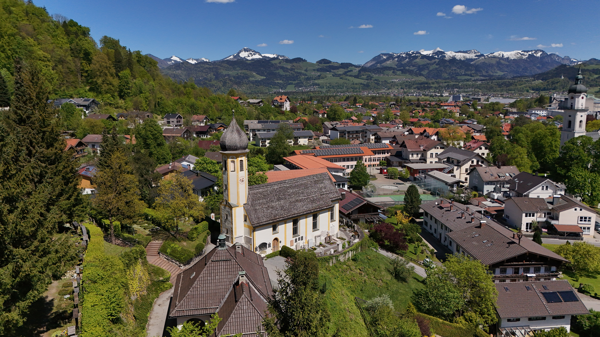 Luftbild2 Alte Pfarrkirche Kiefer Hubert Wildgruber