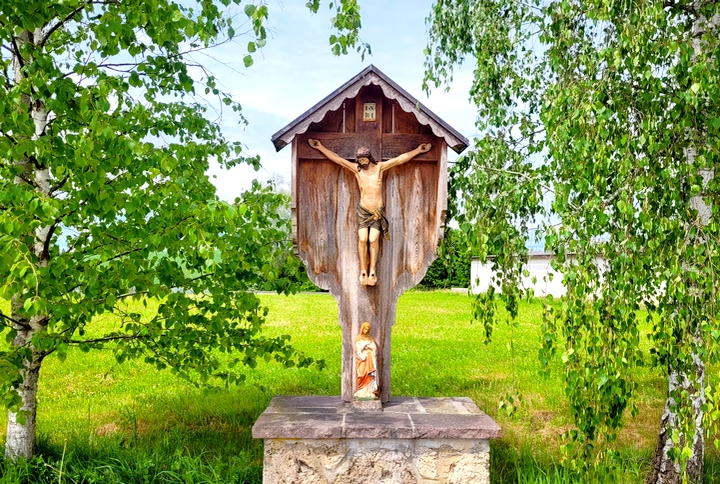 Wegkreuz in Altbabensham