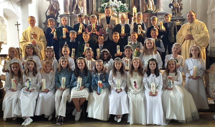 Gruppenfoto Erstkommunion