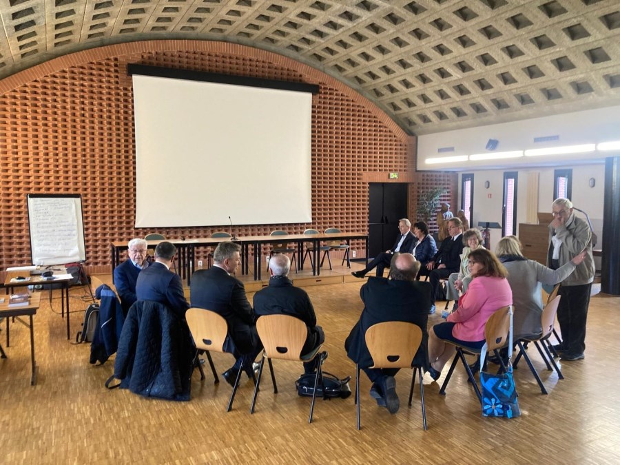 Austauschrunde Delegationsreise Evry 2024