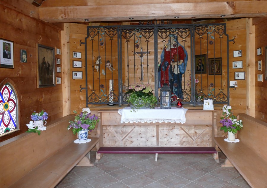 Holzner Kapelle innen