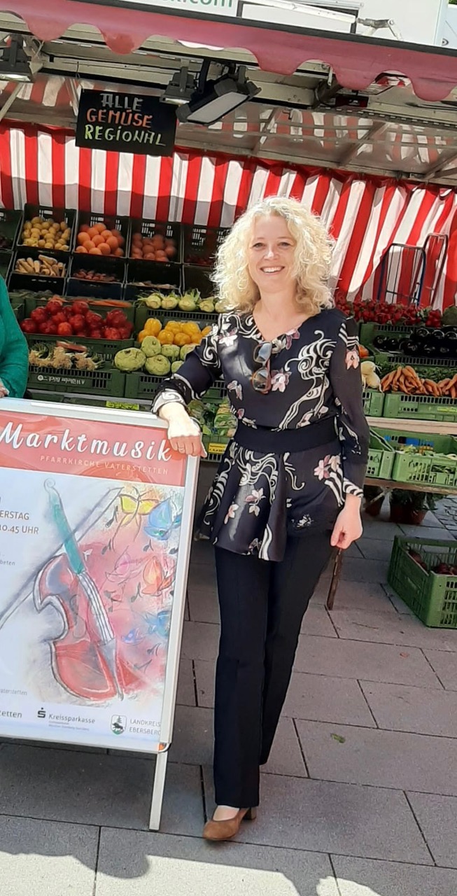 Beatrice_Menz-Hermann auf dem Markt