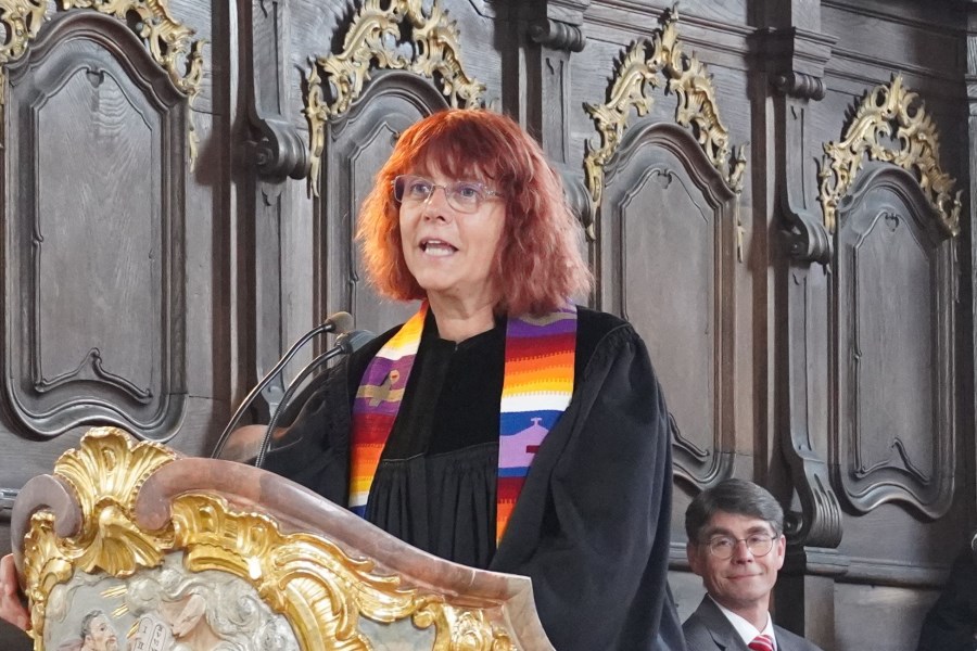 Dekanstellvertreterin Pfarrerin Andrea Klopfer vom Evang.-Luth. Dekanat Traunstein