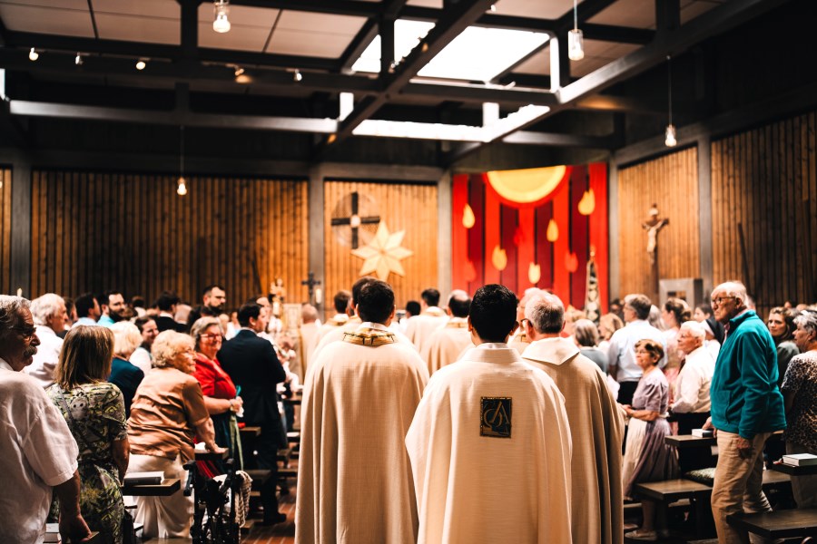 Einzug zur Primiz am 30.06.24