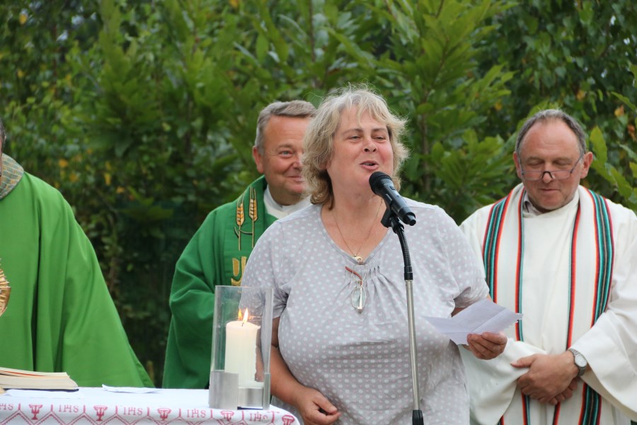 36 Dekanatsvorsitzende Christine Schmid bedankt sich bei allen Beteiligten