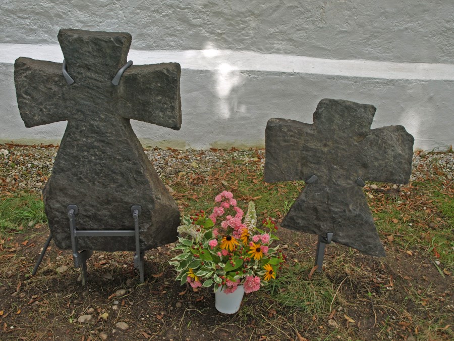 Kirchstätter Sühnekreuz Aufstellung an St Magdalena