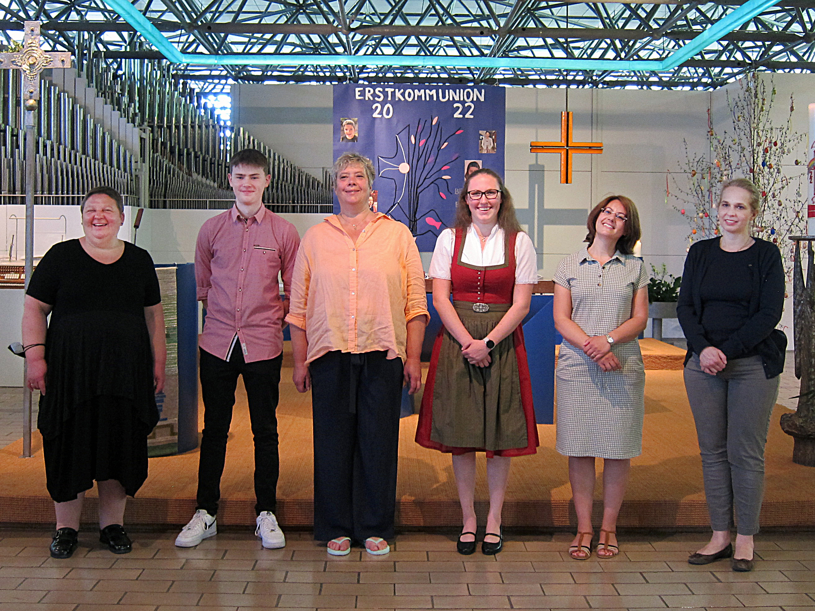 Gruppenfoto des Pfarrgemeinderats Frieden Christi