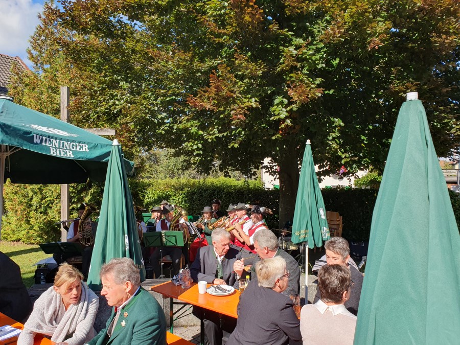 Gemeinsames Pfarrfest mit 30 Jahre Rathaus und Tag der offenen Tür im Forstamt