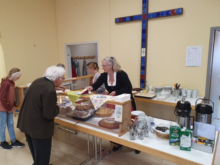 Gemeinsames Pfarrfest mit 30 Jahre Rathaus und Tag der offenen Tür im Forstamt