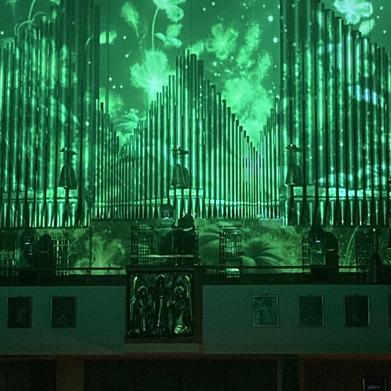 2024-10-19-LICHTINSTALLATION-ANDREASKIRCHE-39