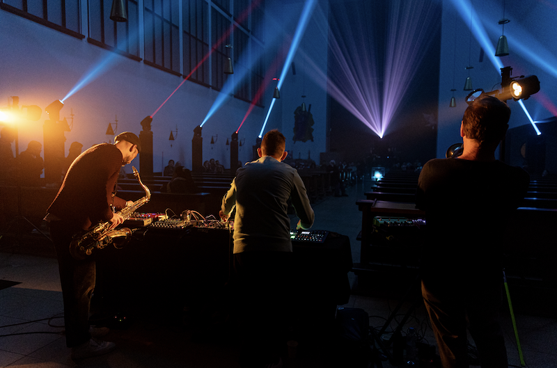 Lichtinstallation-Andreaskirche-Kiderle-2024-800-018