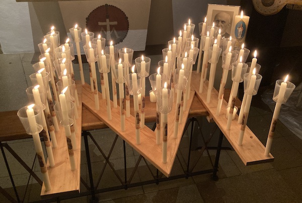 Gruendungstag-Marienverein-2024-10-30-Kerzen-M-600-021