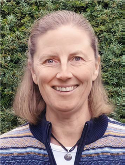 Dr Angelika Winterer-2