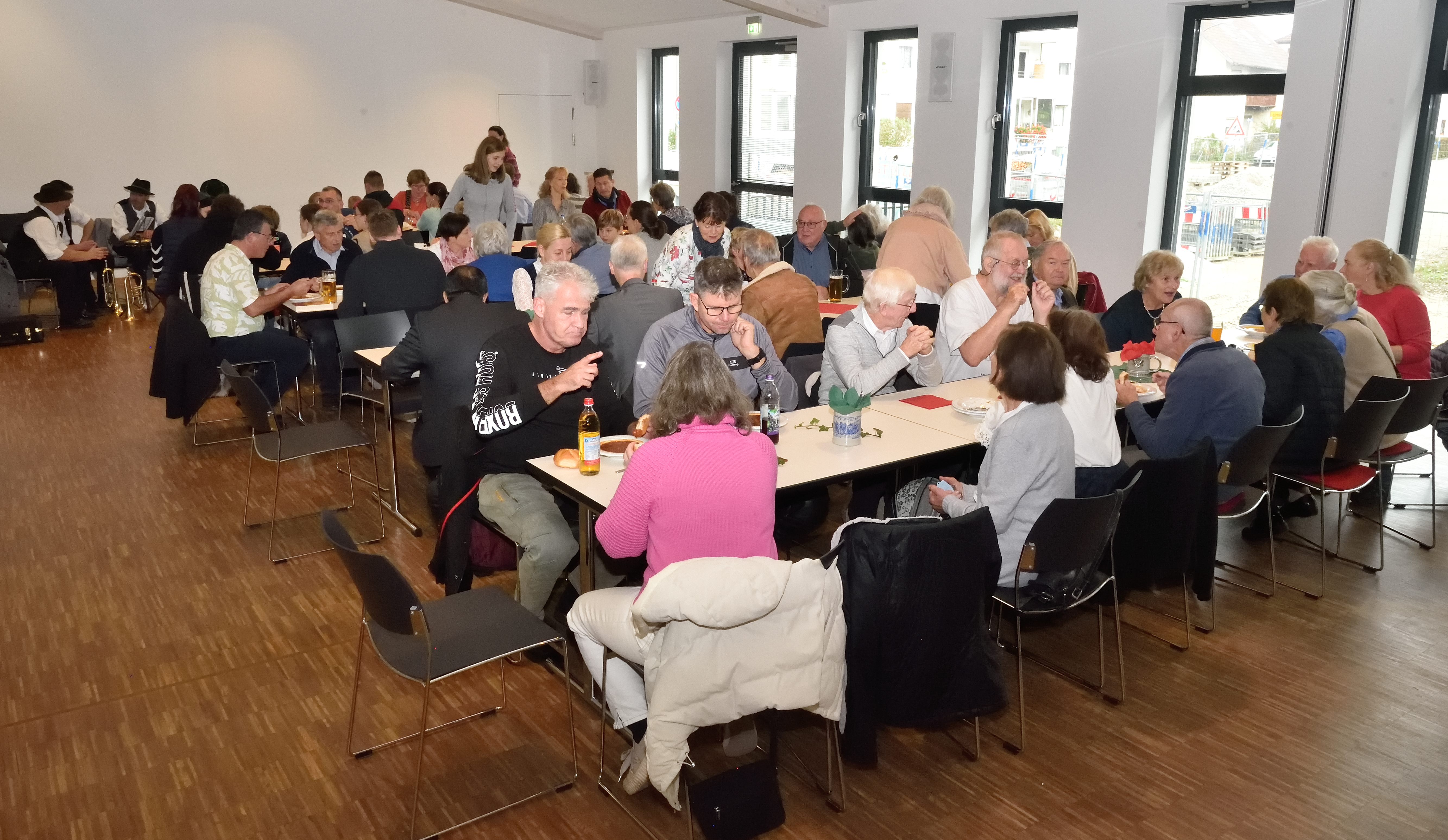 Hedwigsfest 2024_Beim Mittagessen