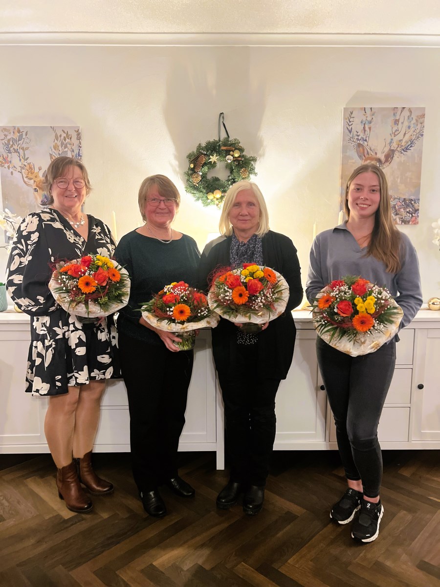 EhrungenBücherei2024