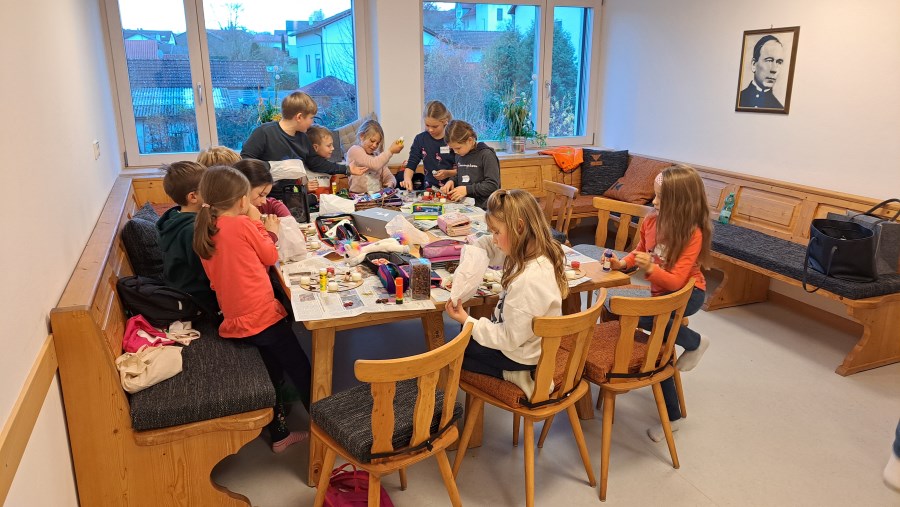 Kinderbibelnachmittag Basteln