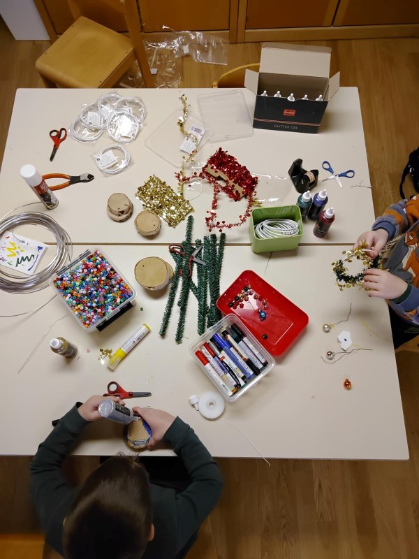 wir basteln Christbaumschmuck