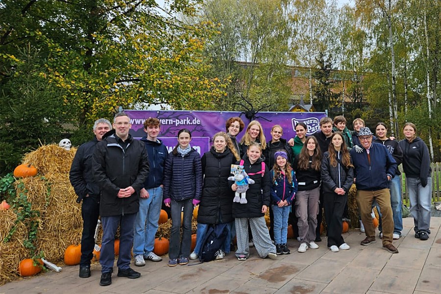 Ausflug der Ministranten in den Bayern-Park 2024