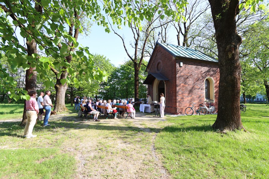 Maiandacht an der Emmeramskapelle