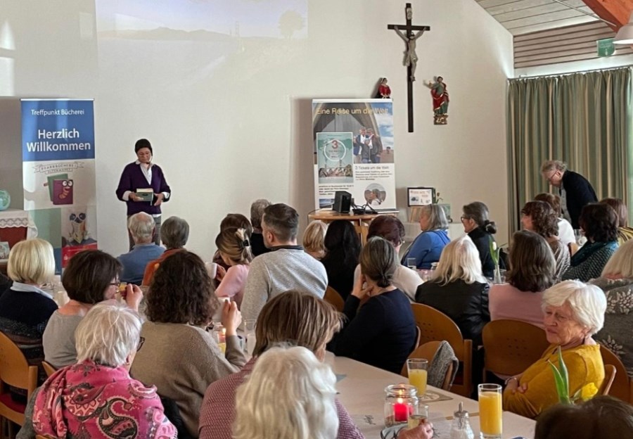 Frühstück und Autorenlesung mit Petra Babinsky