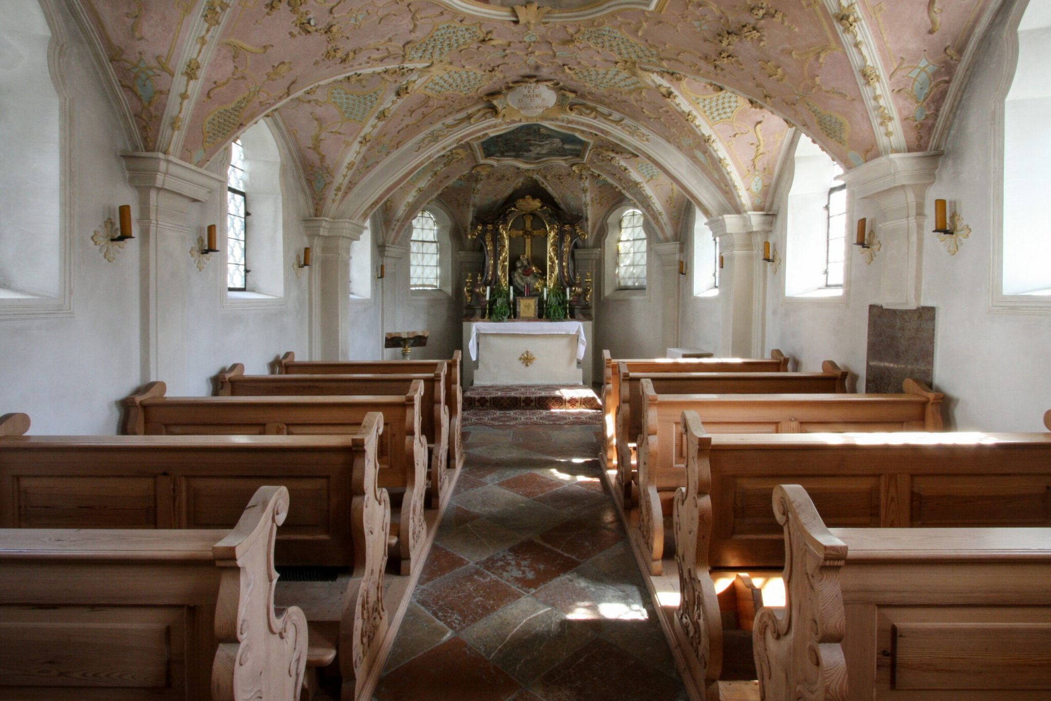 Friedhofskapelle Ampfing Innen
