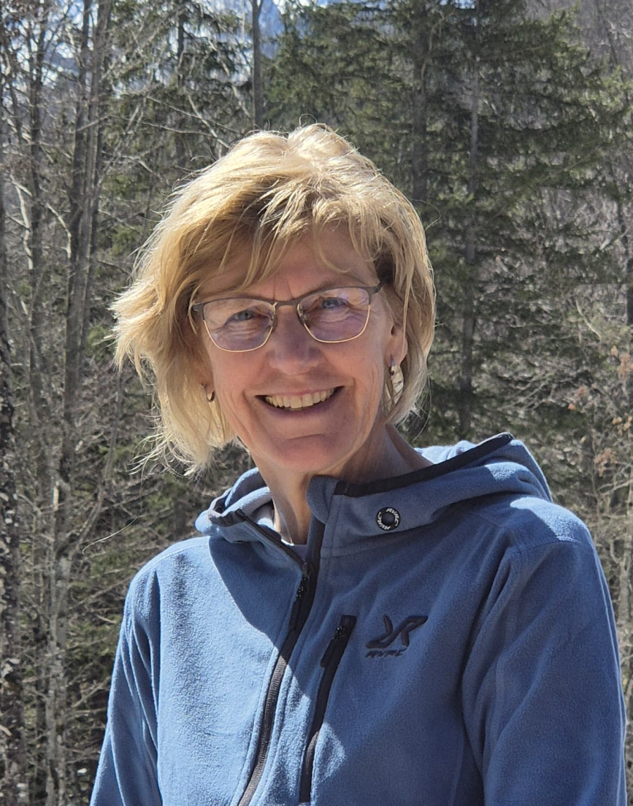 Pfarrsekretärin Lisi Kaffei